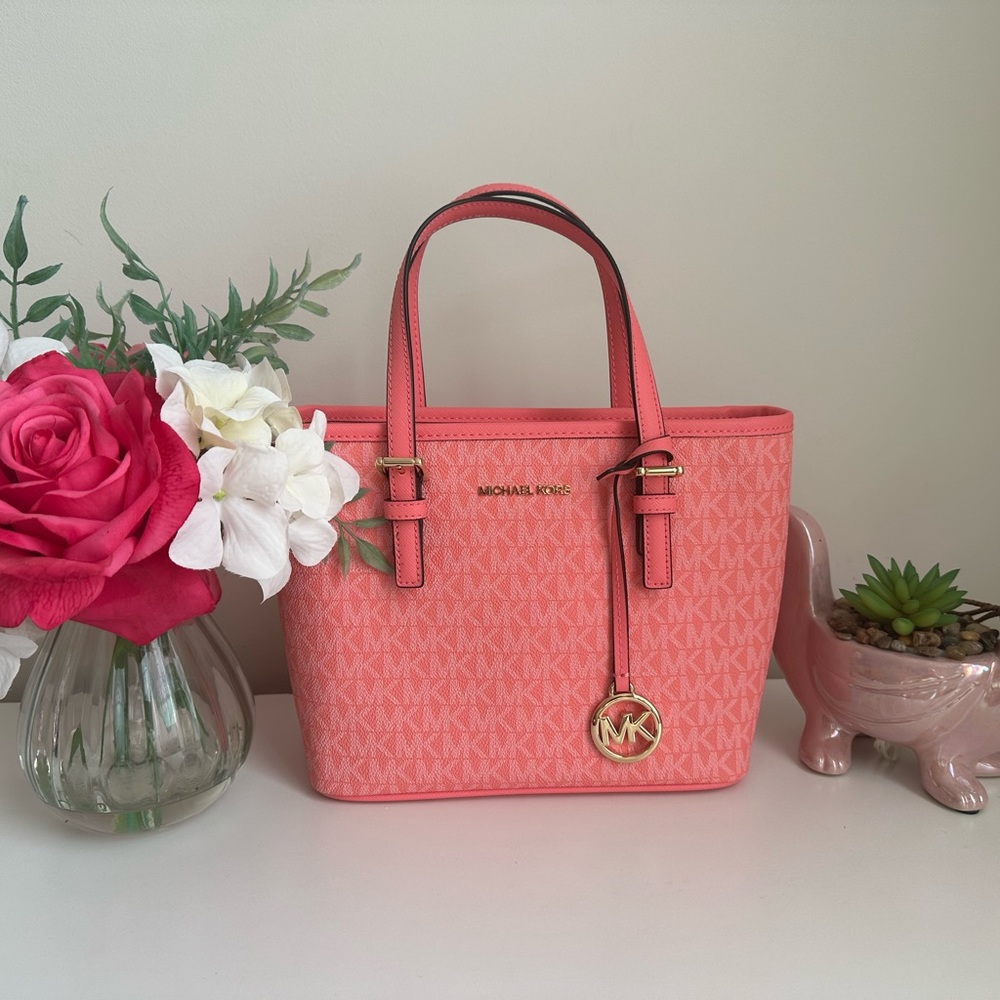 Michael Kors Jet Set Travel Signature Tote Crossbody Grapefruit